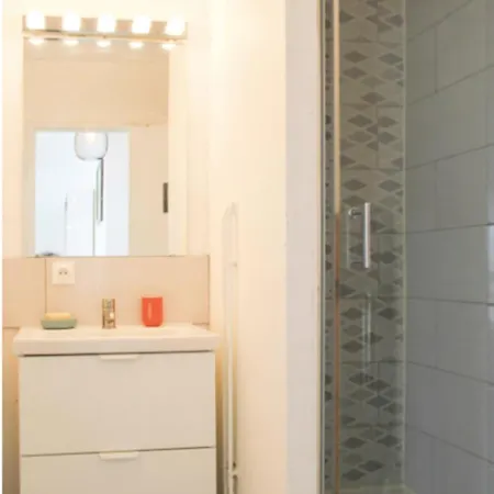 Cozy 35m Nest Peaceful Charming & Comfy Apartment *