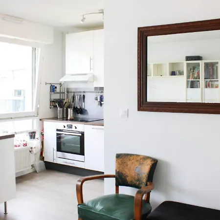 Apartment Cozy 35m Nest Peaceful Charming & Comfy Paris